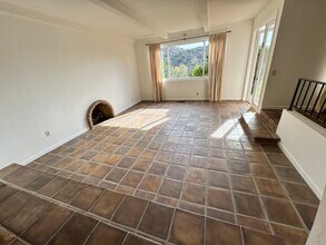 2604 Perkins Cir in Glendale, CA - Building Photo - Building Photo