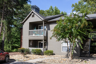 Woodmere Trace Apartments