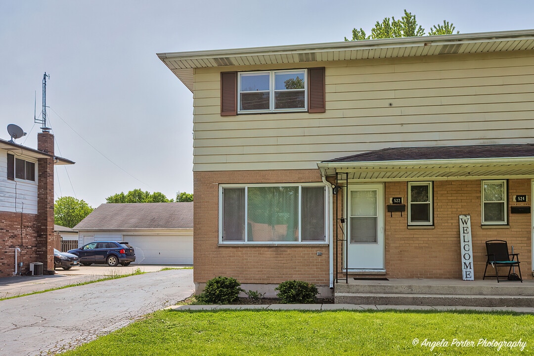 522 North Ave in Antioch, IL - Building Photo