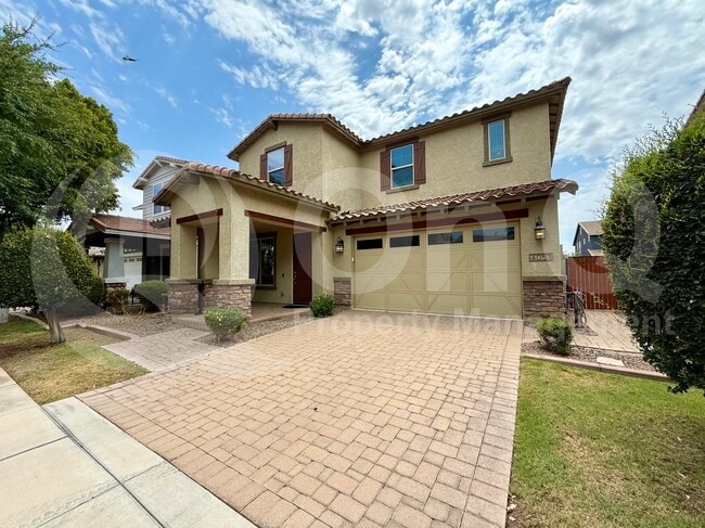 property at 4051 E Mesquite St