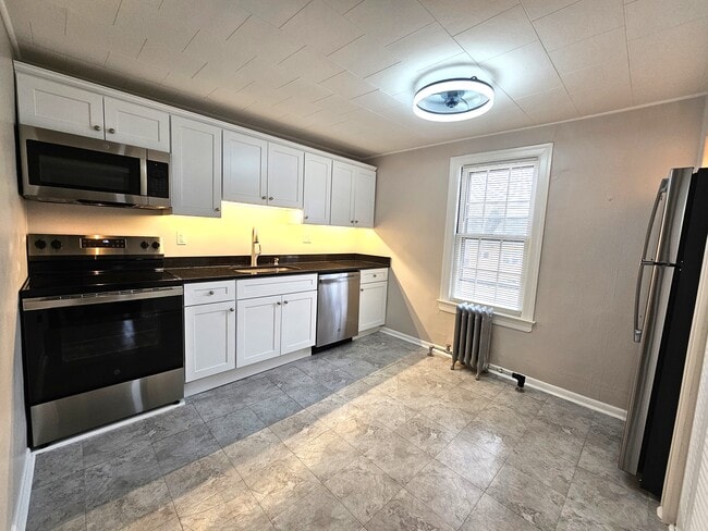 396 W Clements Bridge Rd, Unit Two