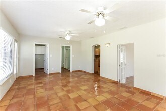 2035 Goldenrod St in Sarasota, FL - Building Photo - Building Photo