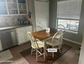 382 Naugatuck Dr in Jacksonville, FL - Building Photo - Building Photo