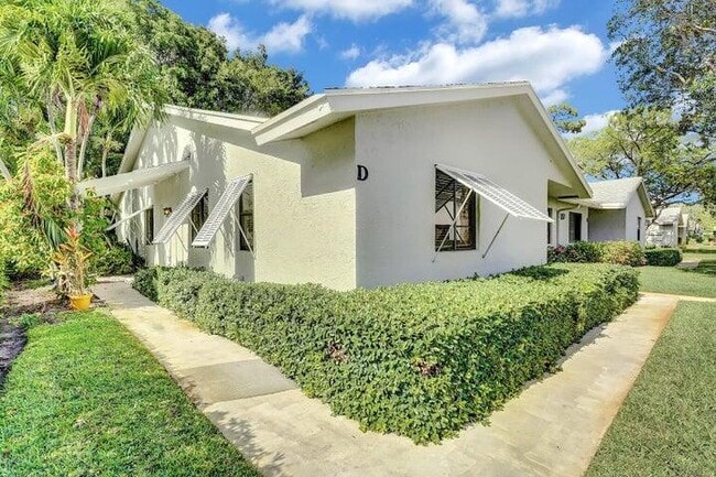 property at 2737 Lowson Blvd