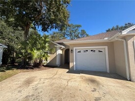 148 Cypress Run Dr in Brunswick, GA - Building Photo