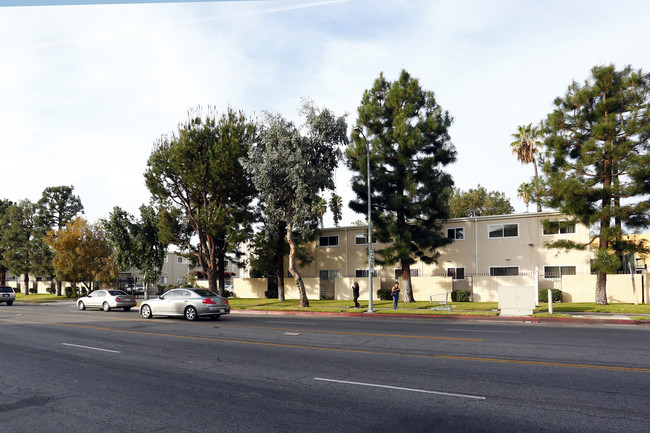 Coldwater North in North Hollywood, CA - Building Photo - Primary Photo