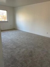 744 E Michigan Ave in Battle Creek, MI - Building Photo - Building Photo