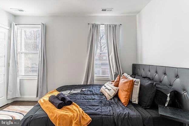 property at 6139 Larchwood Ave