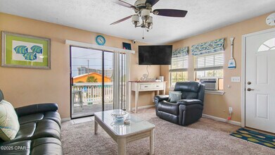 6910 Beach Dr in Panama City Beach, FL - Building Photo - Building Photo