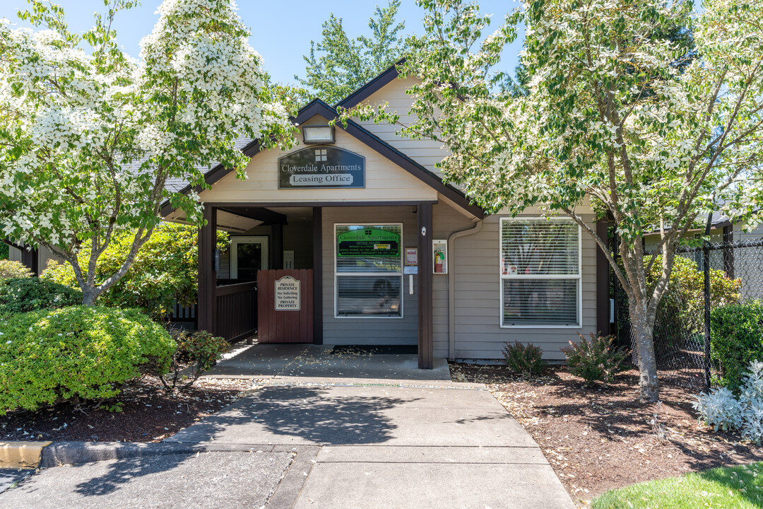 Cloverdale Apartments in Springfield, OR - Building Photo