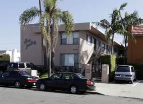 Three Palms Apartments