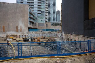 Yonge & Sudan Condos in Toronto, ON - Building Photo - Building Photo