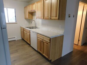 1302 Glenwood Ave-Unit -Unit 105 in Grand Junction, CO - Building Photo - Building Photo