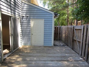 9124 Arbourgate Meadows Ln in Charlotte, NC - Foto de edificio - Building Photo