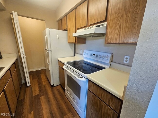 property at 2875 Winkler Ave