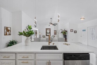 1833 N Bahama Ave in Marco Island, FL - Building Photo - Building Photo