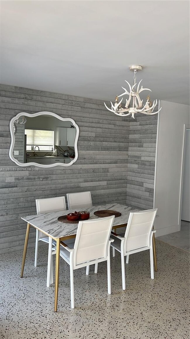 750 Polk St in Hollywood, FL - Building Photo - Building Photo