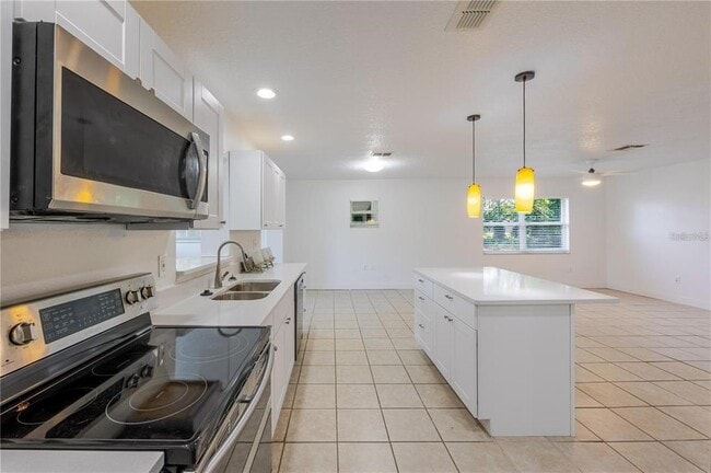 495 Orange Ave in St. Cloud, FL - Building Photo - Building Photo
