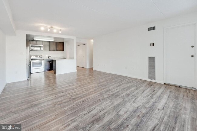 6300 Stevenson Ave in Alexandria, VA - Building Photo - Building Photo