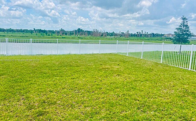 property at 974 Bent Creek Dr