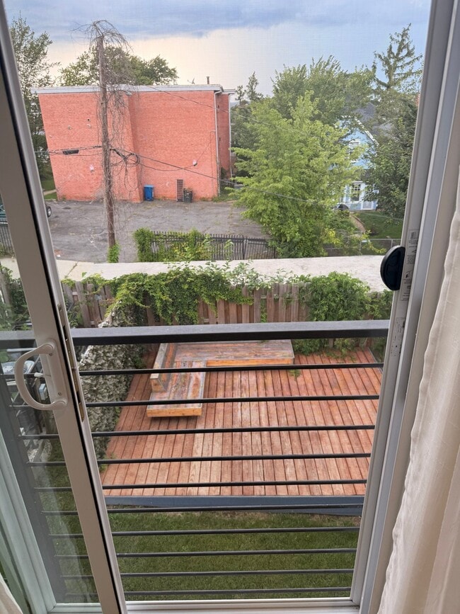 property at 2325 High St SE