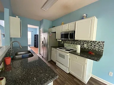 148 Brentfield Loop in Morrisville, NC - Building Photo - Building Photo