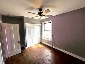 351 W 120th St in Chicago, IL - Building Photo - Building Photo