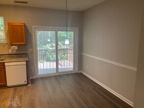 4014 Carisbrook Dr in Union City, GA - Building Photo - Building Photo