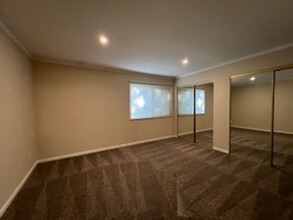 5480 Sean Cir-Unit -13 in San Jose, CA - Building Photo - Building Photo