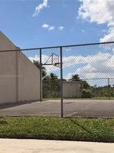 1802 Waterview Cir in Palm Springs, FL - Building Photo - Building Photo