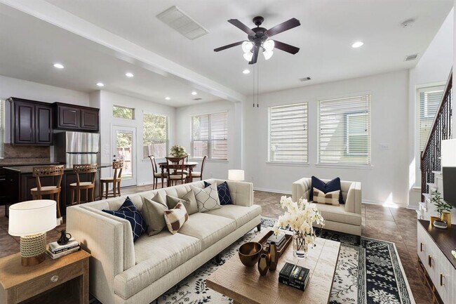 14 Cheswood Manor Drive
