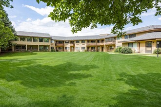 Parkwood Estates Senior Apartments in Fort Collins, CO - Building Photo - Building Photo