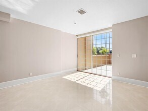 1110 W Ivanhoe Blvd in Orlando, FL - Building Photo - Building Photo