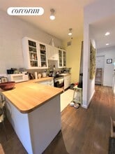 161 9th Ave in New York, NY - Building Photo - Building Photo