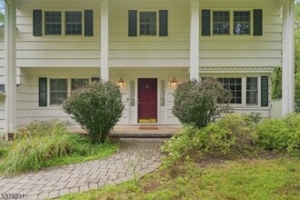 247 Spencer Rd in Bernards, NJ - Building Photo - Building Photo