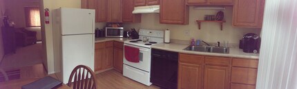 916 Kellogg Ave, Unit 2 Bedroom in Ames, IA - Foto de edificio - Building Photo