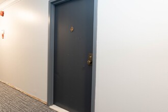 2059 Huntington Ave in Alexandria, VA - Building Photo - Building Photo