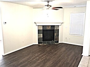 6651 S Acacia Ave in Boise, ID - Building Photo - Building Photo
