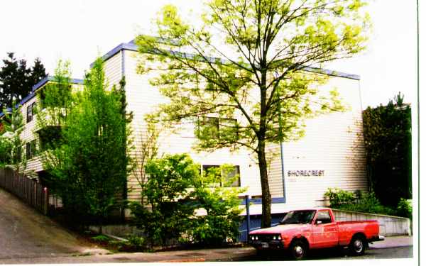 Shorecrest Apartments in Seattle, WA - Building Photo - Building Photo