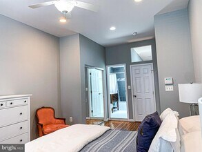 131 N Luzerne Ave in Baltimore, MD - Building Photo - Building Photo