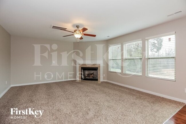 6620 Nathan Dr in Charlotte, NC - Building Photo - Building Photo