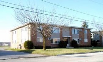 473-477 N Wall St in Denmark, WI - Building Photo