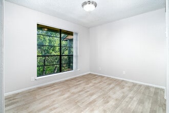 Camino Real San Antonio in San Antonio, TX - Foto de edificio - Building Photo