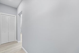 349 Fulton Ave in Jersey City, NJ - Building Photo - Building Photo