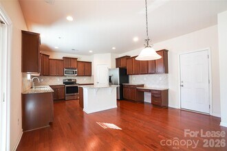 5904 Stirlingshire Ct in Charlotte, NC - Building Photo - Building Photo