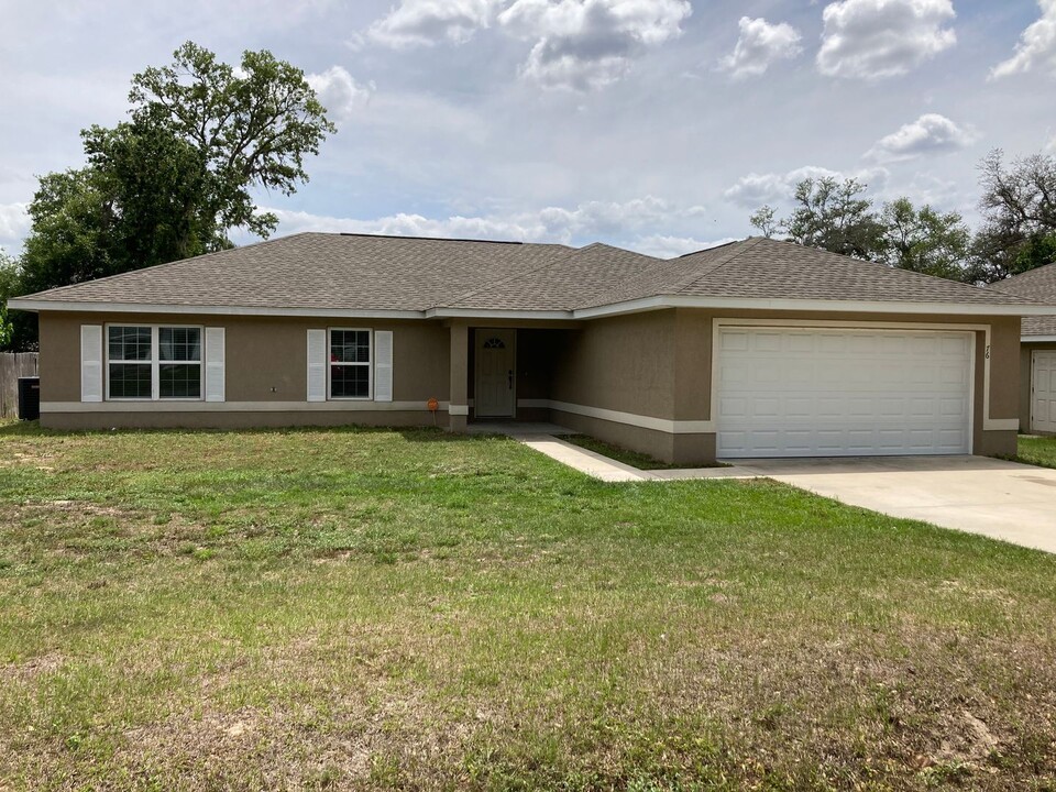 76 Juniper Trail in Ocala, FL - Foto de edificio