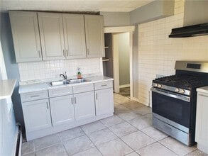 76 State St in Ossining, NY - Building Photo - Building Photo