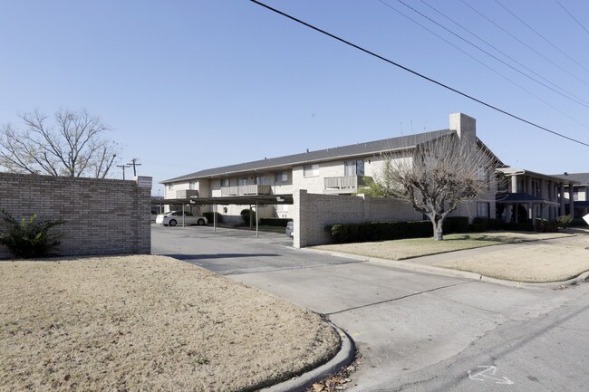 Stonebridge Apartments in Greenville, TX - Foto de edificio - Building Photo