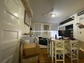 71 Revere St, Unit 1f in Boston, MA - Building Photo
