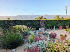 1493 Crestline Dr in Santa Barbara, CA - Building Photo
